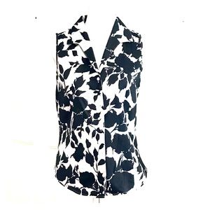 Talbots petite button down sleeveless blouse